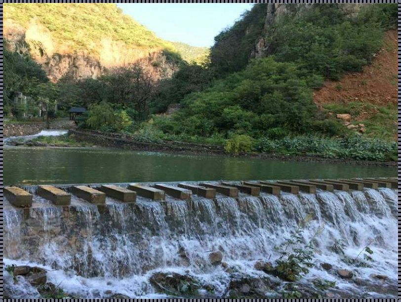 辉县龙卧岩一日游攻略：探寻神秘大自然的鬼斧神工